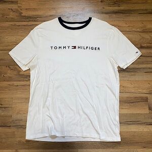 Tommy Hilfiger short sleeve shirt